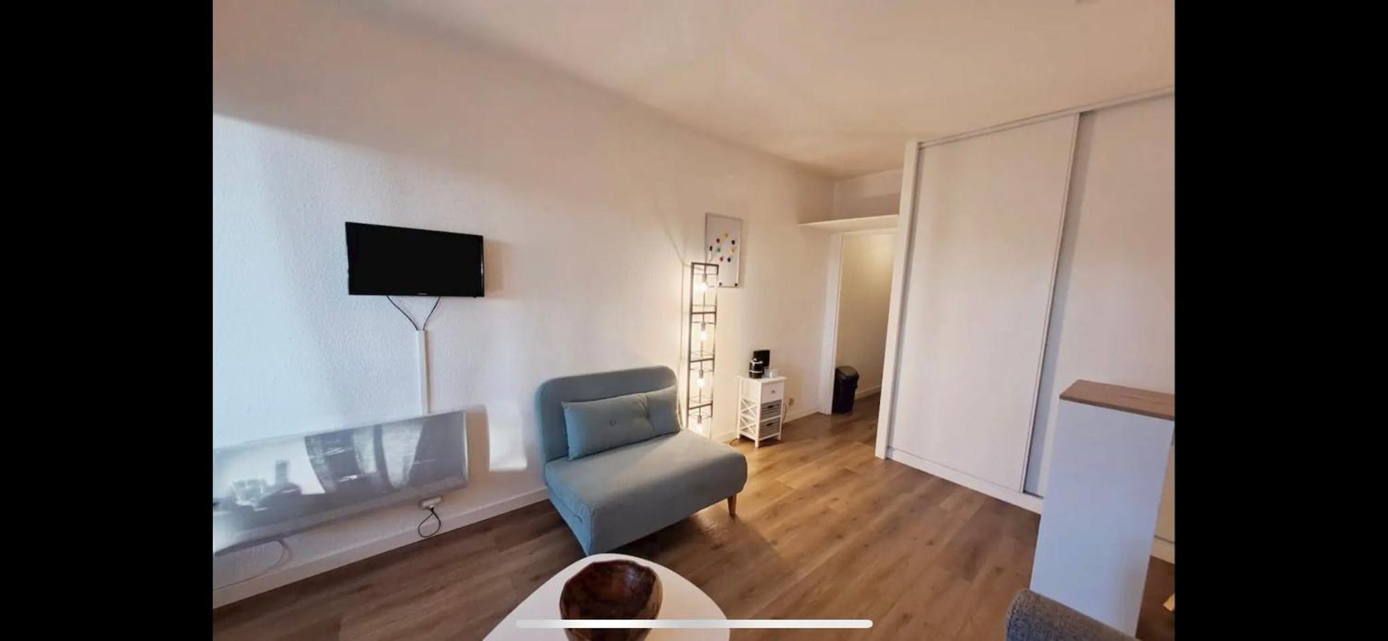 Port De Hyeres L'Etoile Marine Apartment Luaran gambar