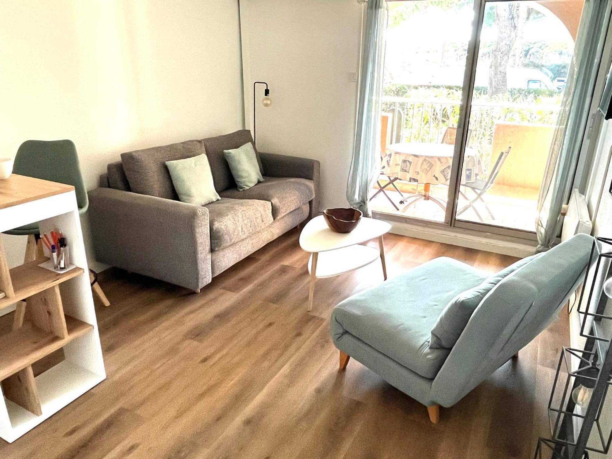 Port De Hyeres L'Etoile Marine Apartment Luaran gambar